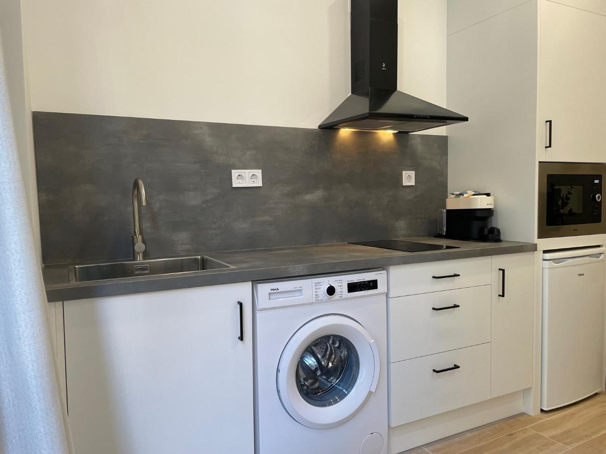 Travel Habitat Cabanyal Lofts Apartment Valencia Bagian luar foto