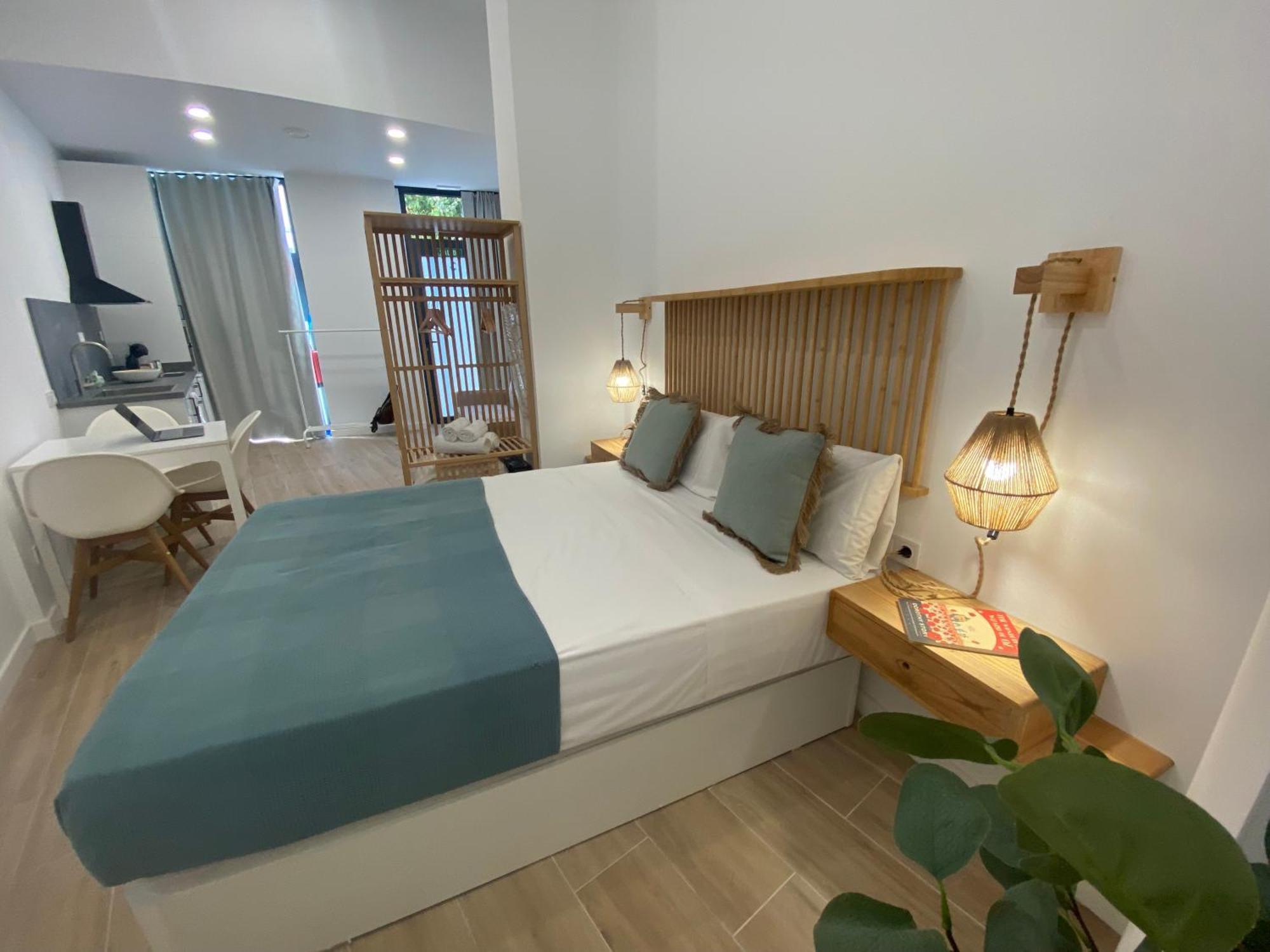 Travel Habitat Cabanyal Lofts Apartment Valencia Bagian luar foto